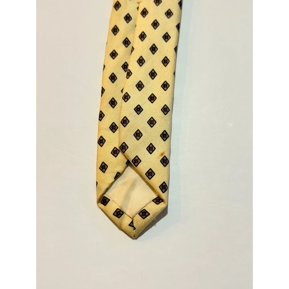Nicola‎ Paone Silk Tie Yellow Cream Paisley Geometric Handmade Italy Necktie Vtg